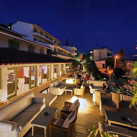 Sandy Bay Hotel Plomari Esterno foto