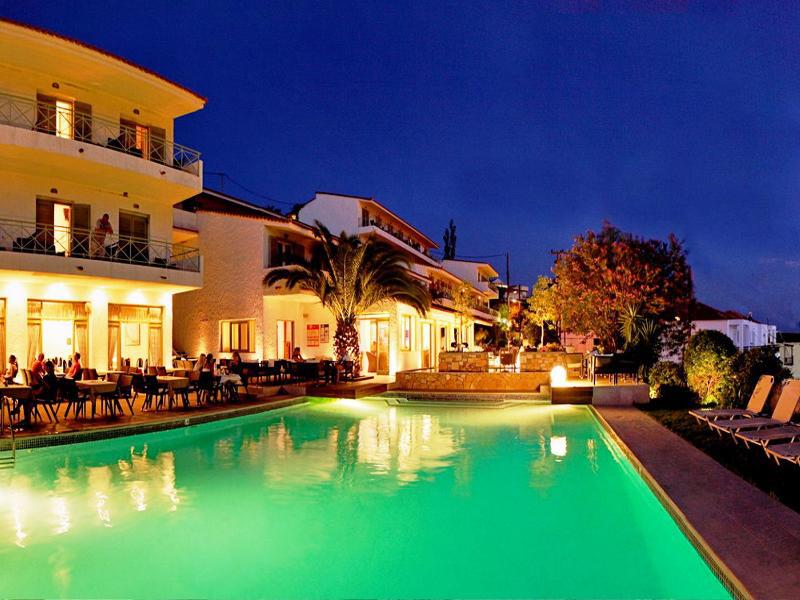 Sandy Bay Hotel Plomari Esterno foto