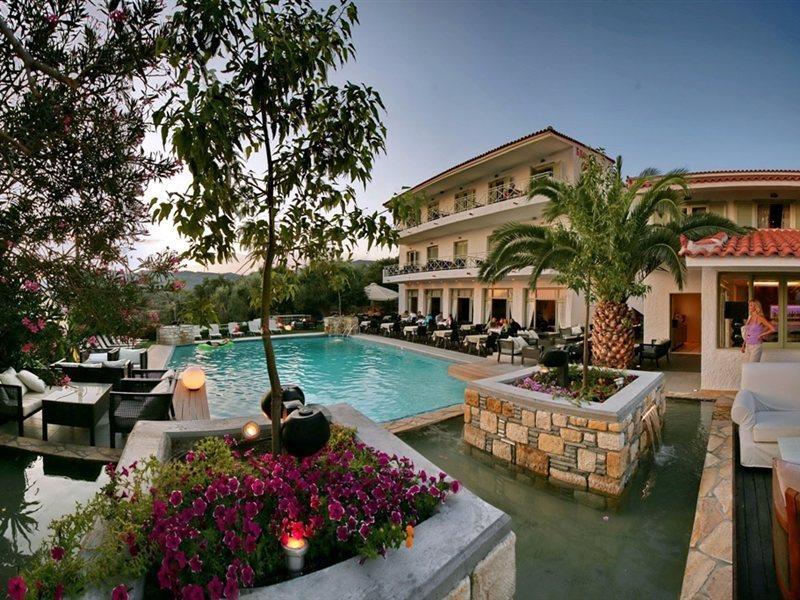Sandy Bay Hotel Plomari Esterno foto