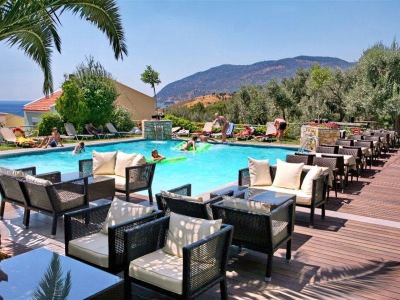 Sandy Bay Hotel Plomari Esterno foto