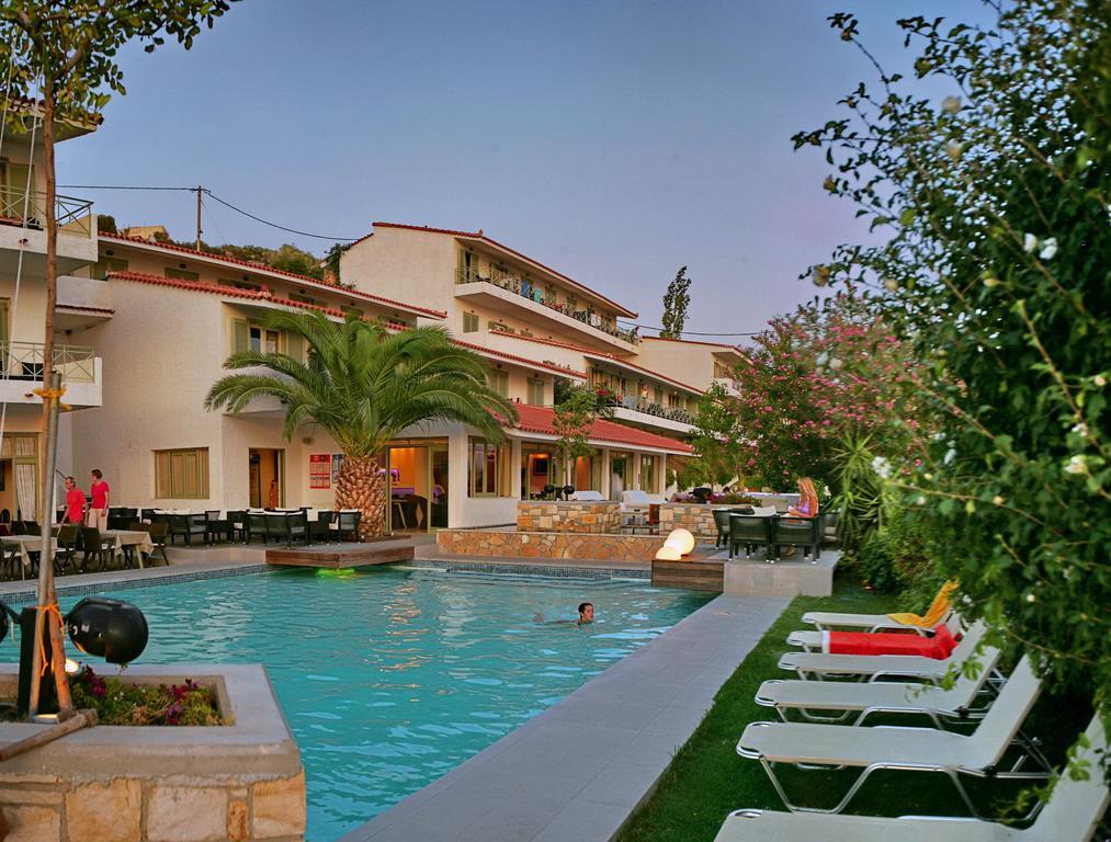 Sandy Bay Hotel Plomari Esterno foto
