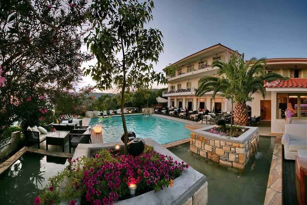 Sandy Bay Hotel Plomari Esterno foto