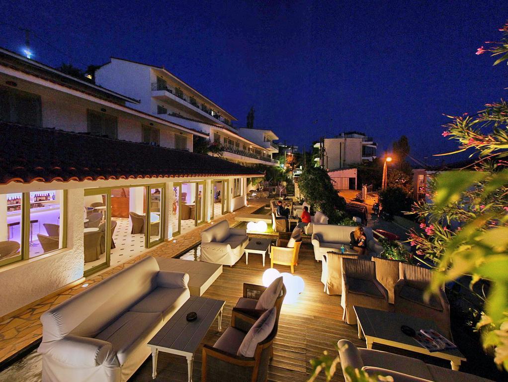 Sandy Bay Hotel Plomari Esterno foto